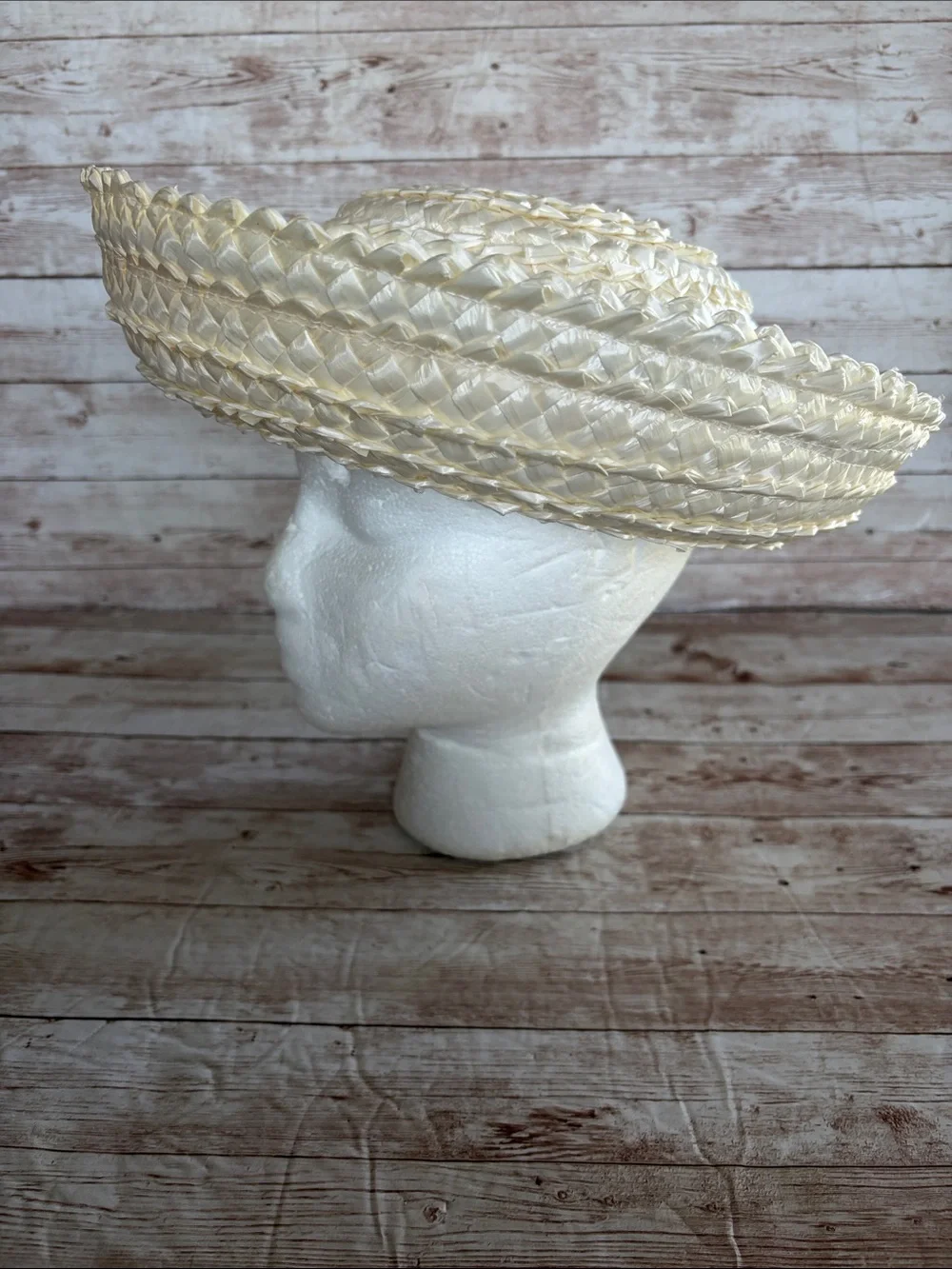 Vintage Cream Braided Straw Tilt Hat Breton-Style Straw Hat 1950's 1960's - Picture 3 of 9